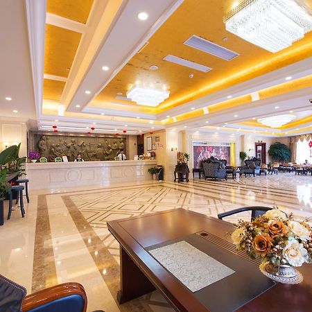 Vienna Hotel Jinshan New City Wanda Plaza Bagian luar foto
