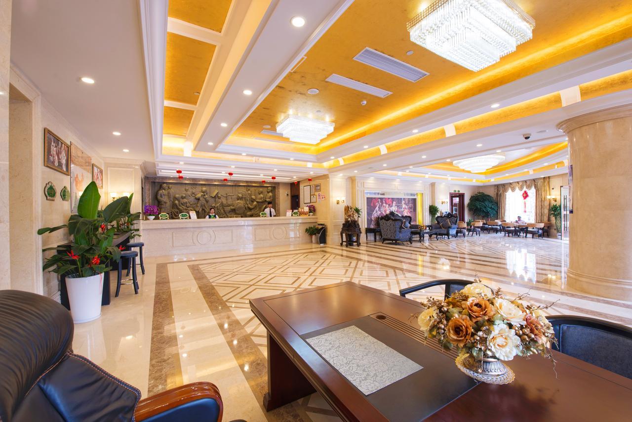 Vienna Hotel Jinshan New City Wanda Plaza Bagian luar foto