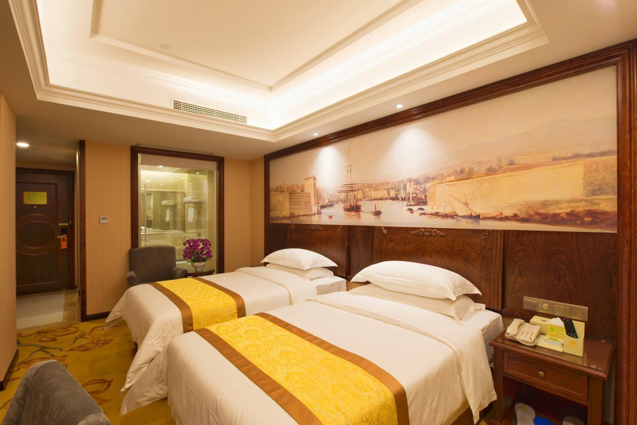 Vienna Hotel Jinshan New City Wanda Plaza Bagian luar foto