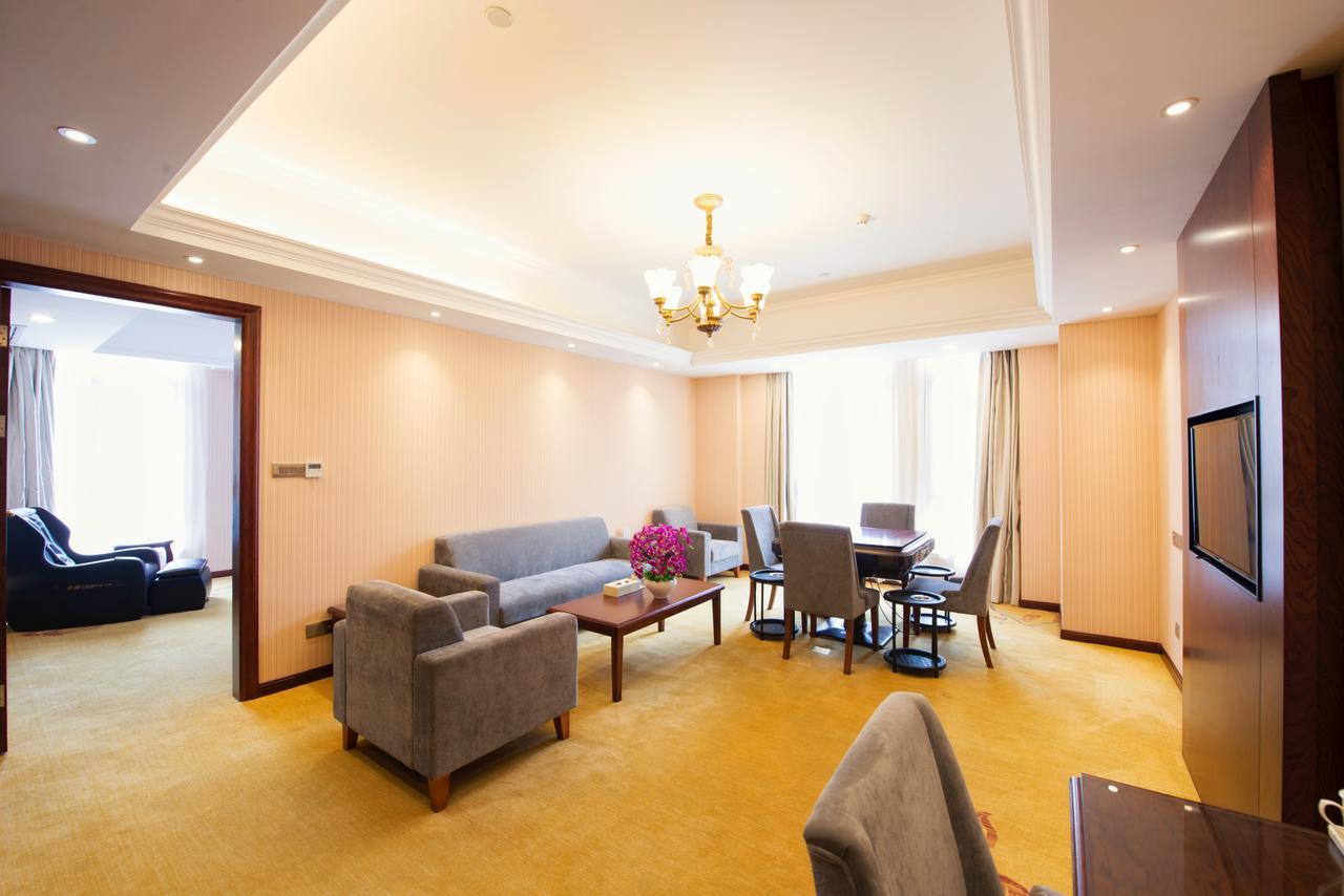 Vienna Hotel Jinshan New City Wanda Plaza Bagian luar foto