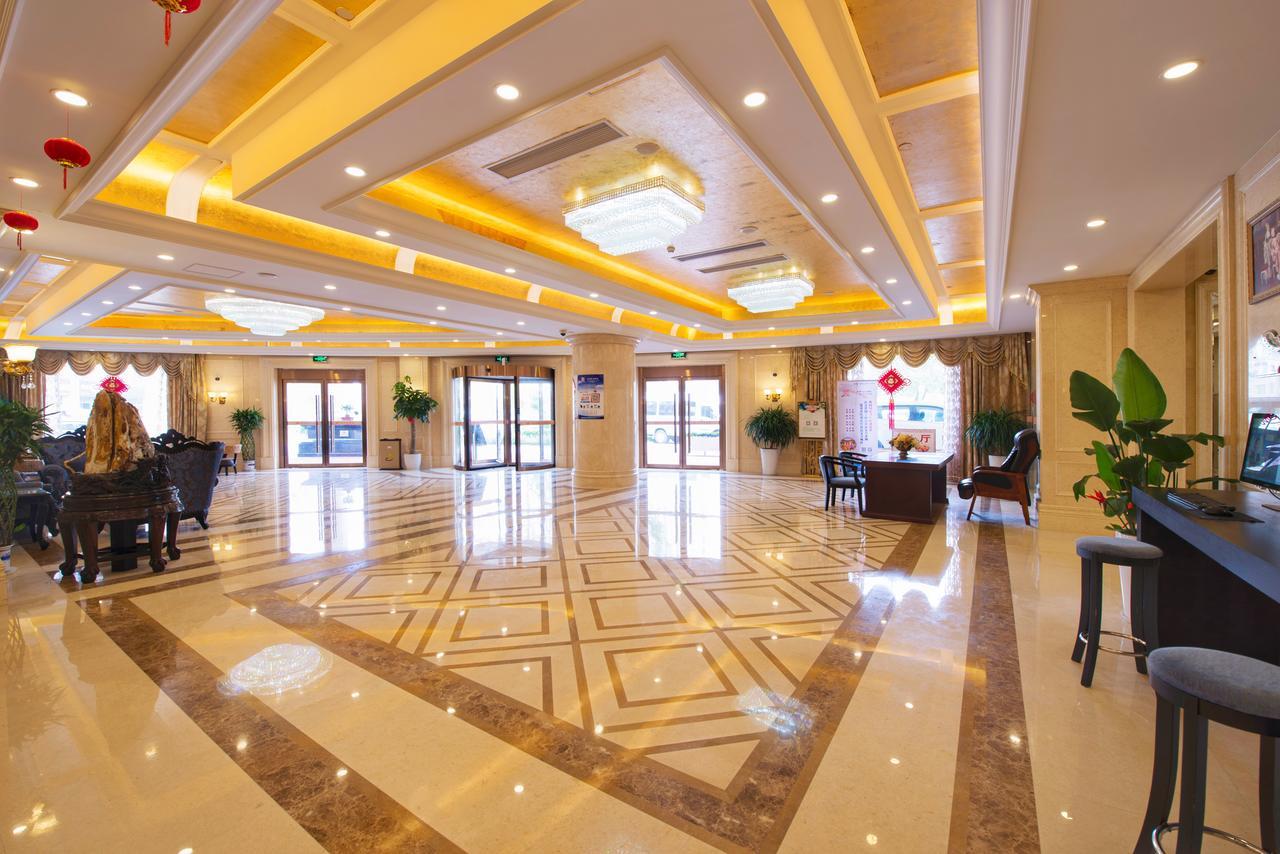 Vienna Hotel Jinshan New City Wanda Plaza Bagian luar foto