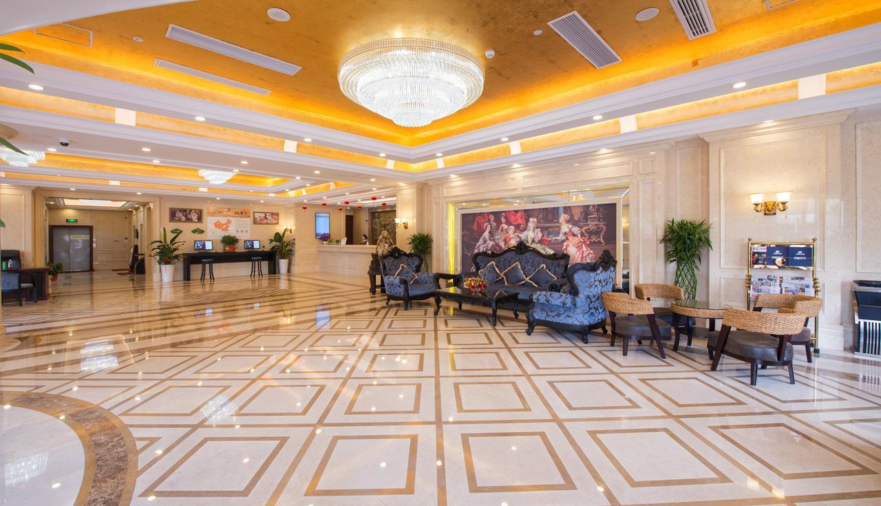 Vienna Hotel Jinshan New City Wanda Plaza Bagian luar foto