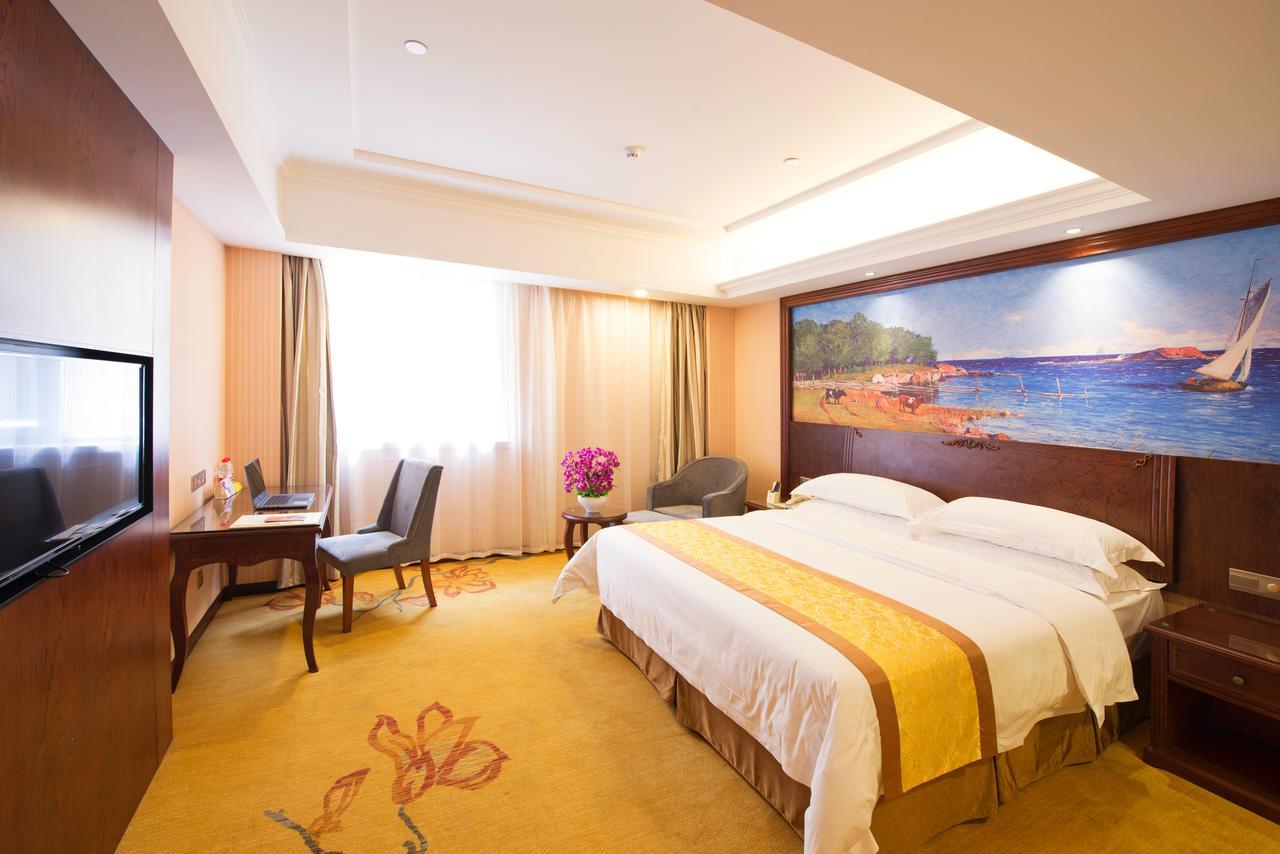 Vienna Hotel Jinshan New City Wanda Plaza Bagian luar foto