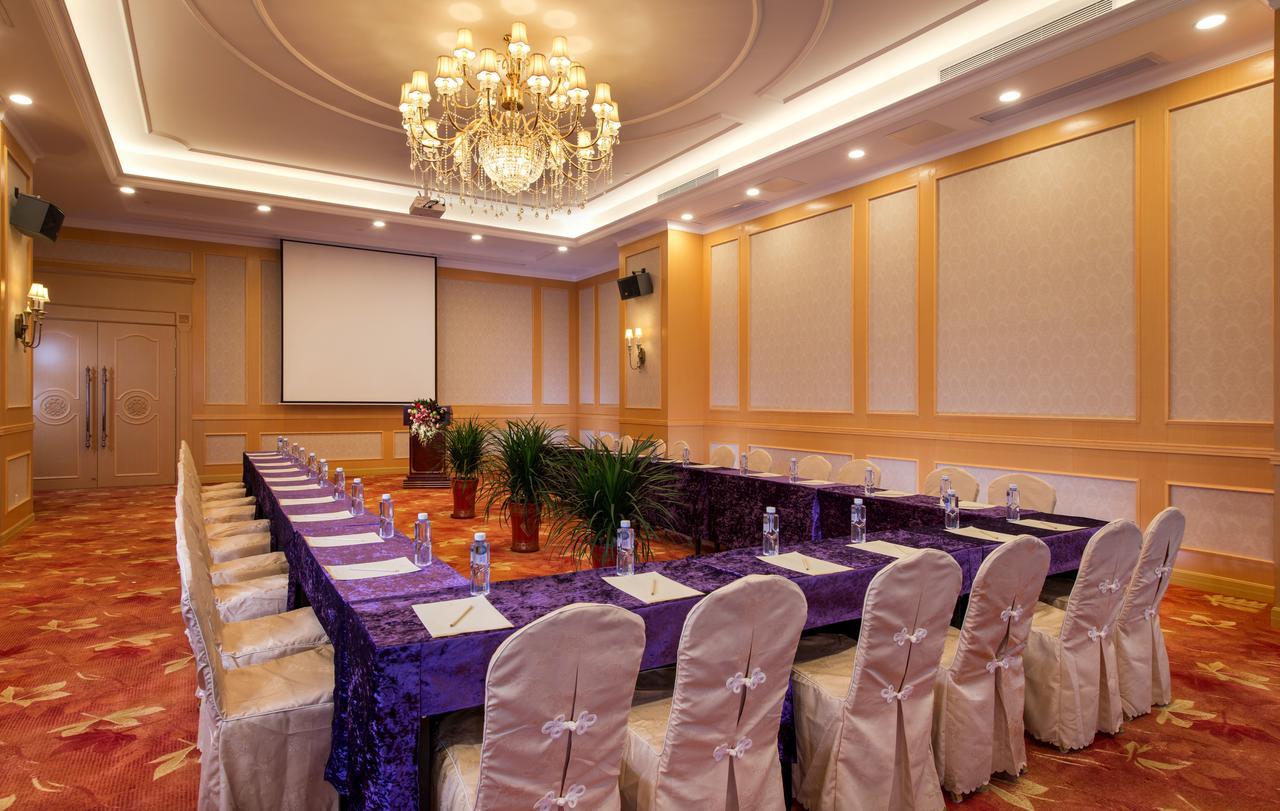 Vienna Hotel Jinshan New City Wanda Plaza Bagian luar foto