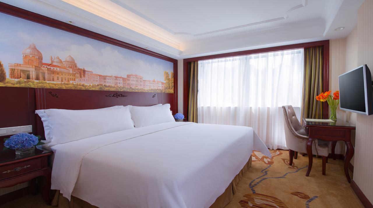 Vienna Hotel Jinshan New City Wanda Plaza Bagian luar foto