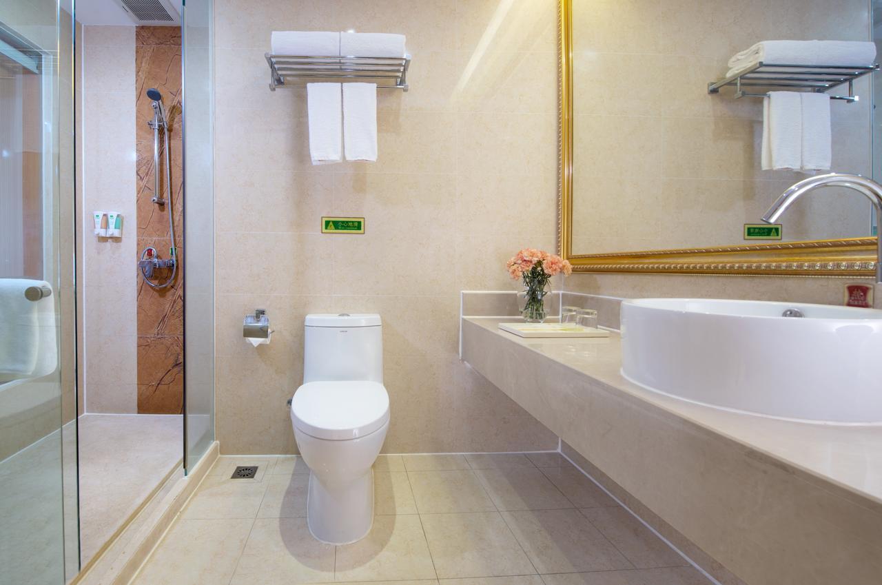 Vienna Hotel Jinshan New City Wanda Plaza Bagian luar foto